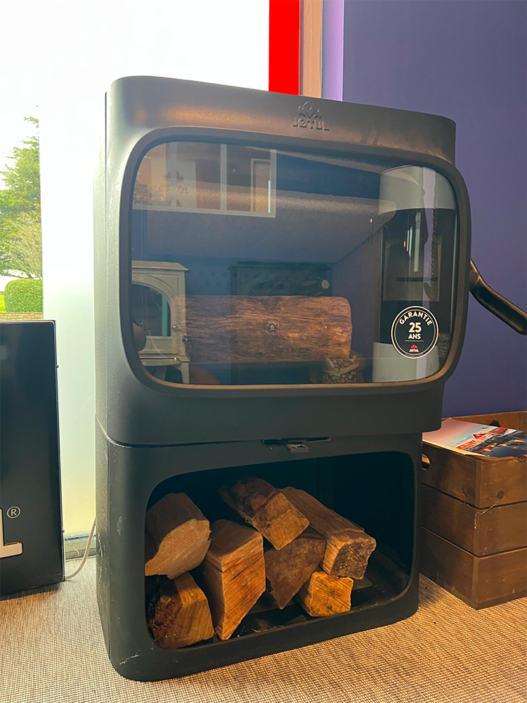 Cheminees-oceanes-vente-installation-poele-bois-granules-quimperle-tregunc-destockage-jotul305